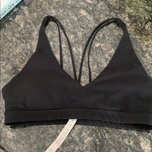 Lululemon sports bra deep v - size 8